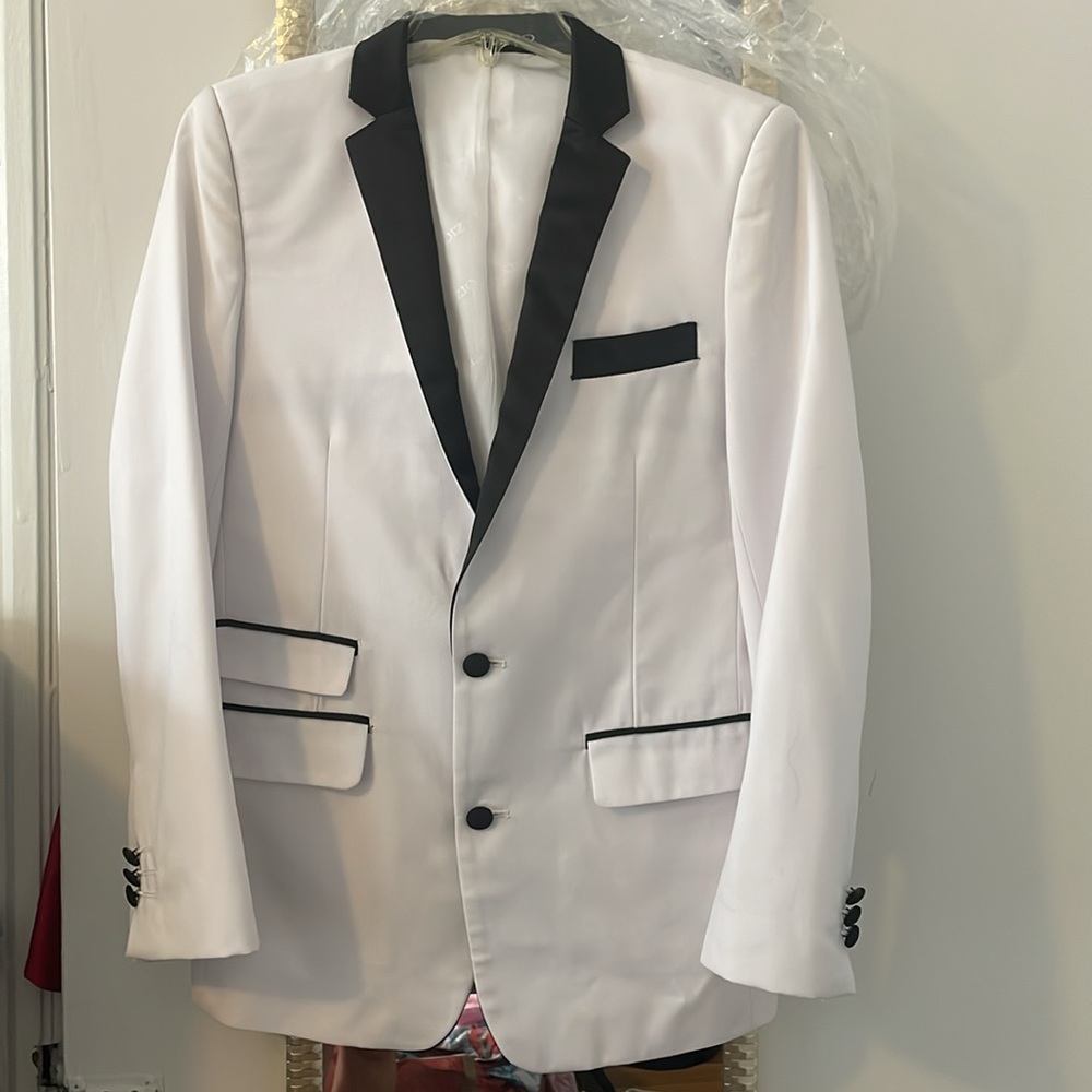 Boys Suit Jacket/Dinner Jacket